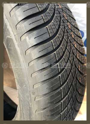 Goodyear Vector 4Seasons G3 205/45 R17 88W