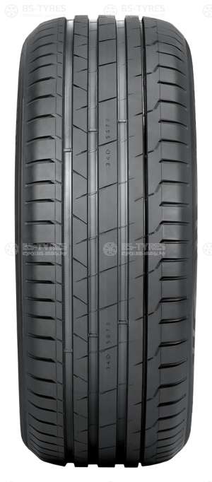 Nokian Tyres Hakka Black 2 245/35 R20 95Y (2018)