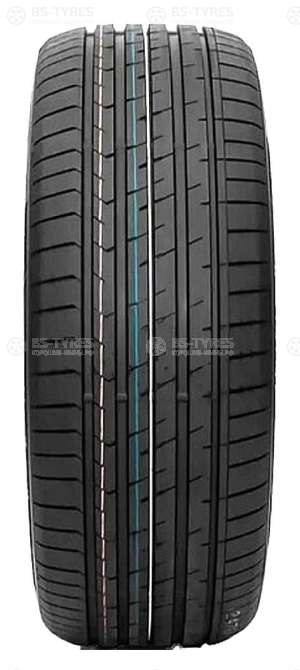 Royal Black Explorer II 235/55 R19 105W